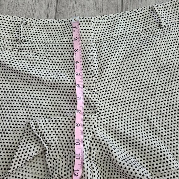Ann Taylor LOFT women's off white cream and black design shorts size 14 - Picture 7 of 13